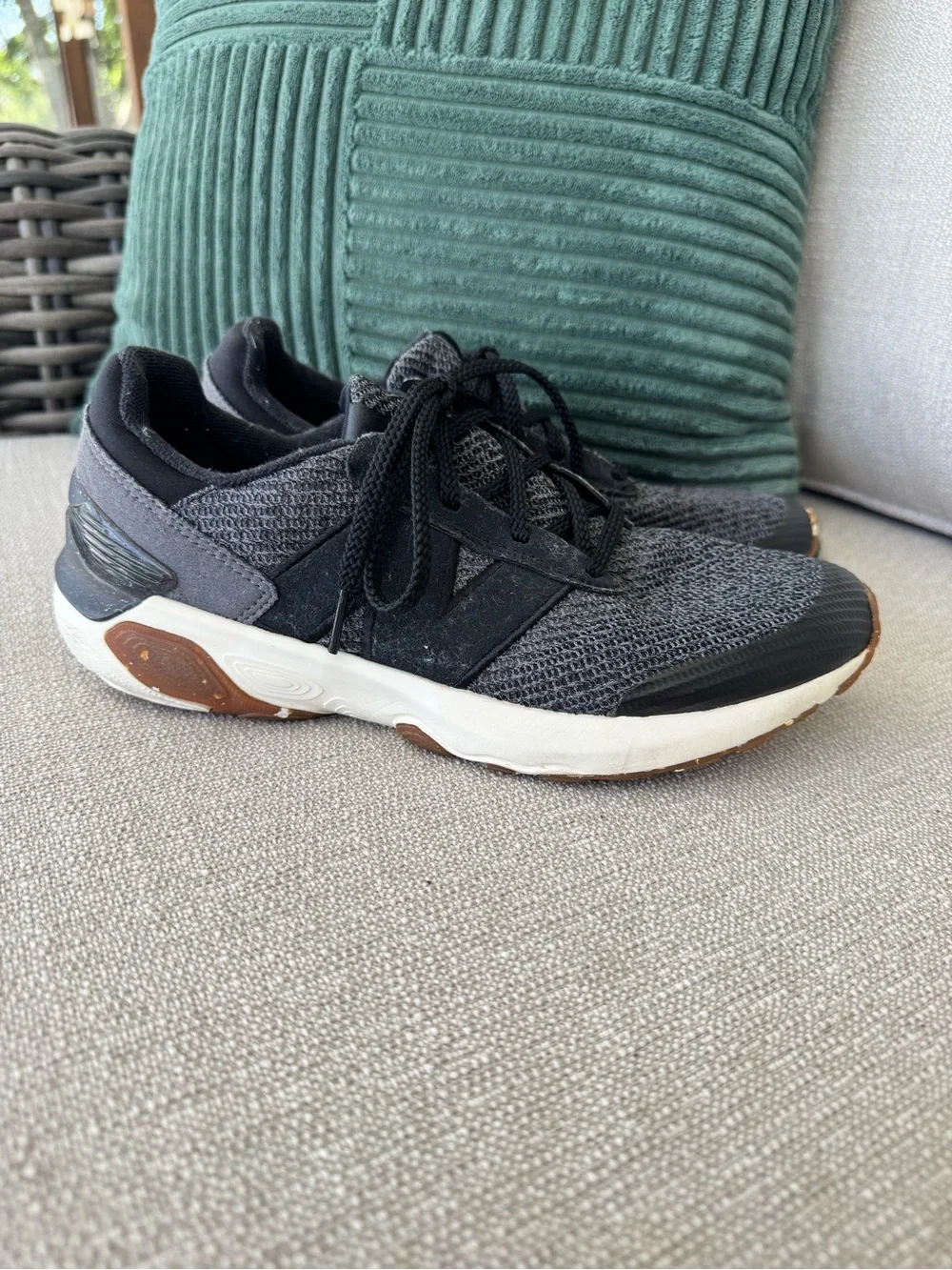 NEW BALANCE | Kids 1440 V1 Lace Up Running Shoes Gray Black Size 5.5 Sneakers